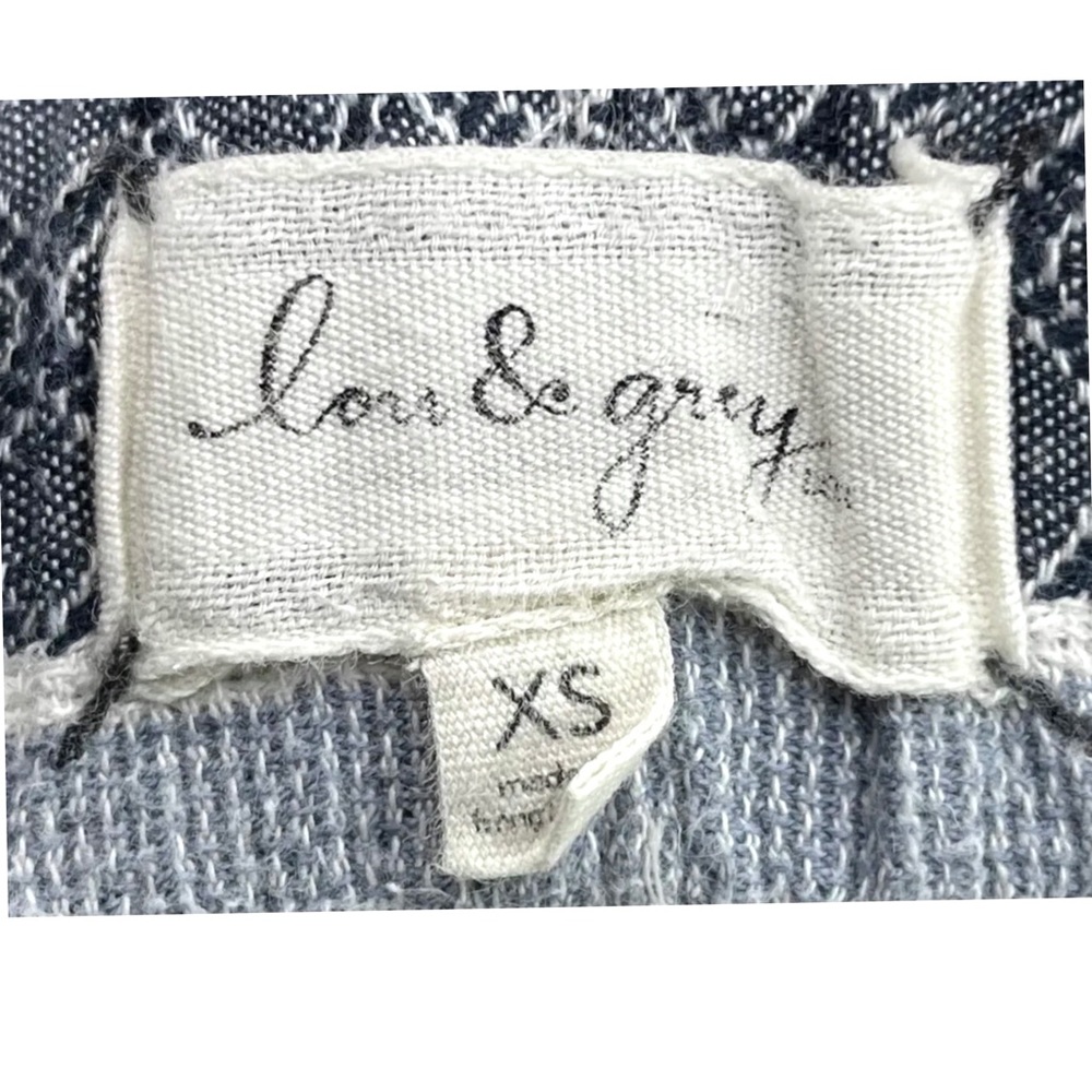Lou & Grey Women's Tie Waist Gray Striped Shorts - Picture 4 of 7
